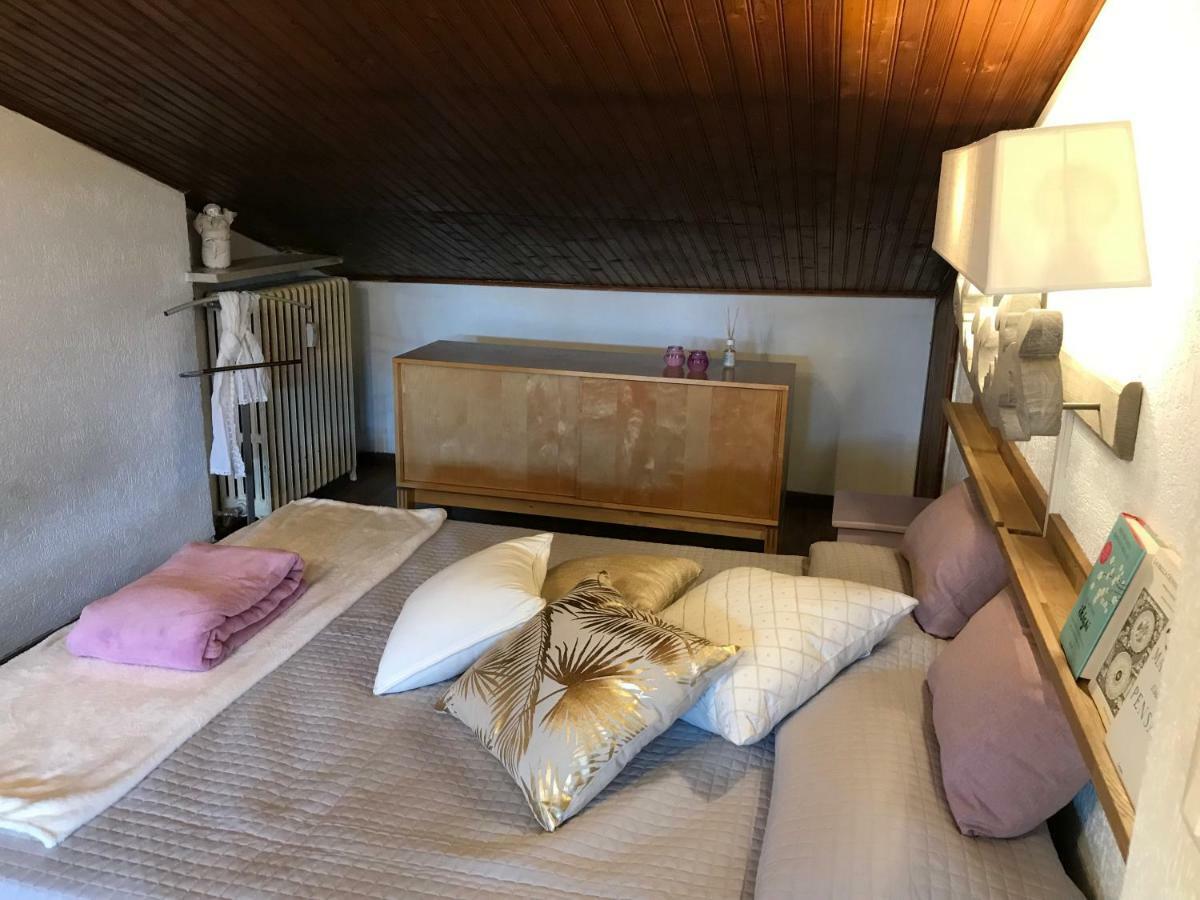 La Soffitta Bohemien Apartment เวโรนา ภายนอก รูปภาพ