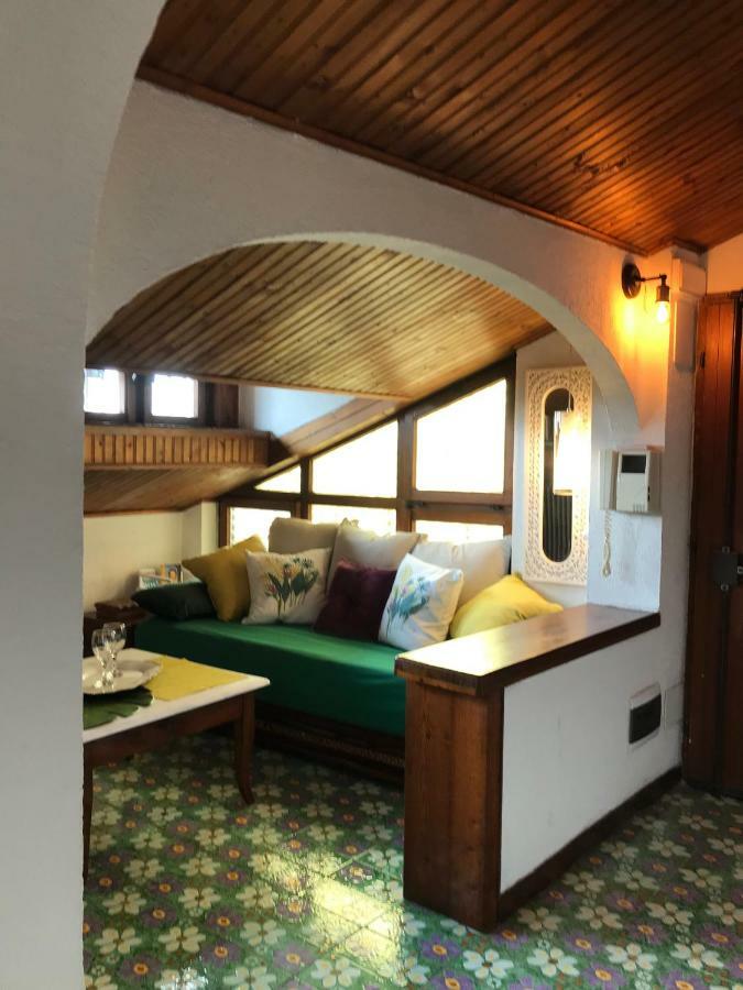 La Soffitta Bohemien Apartment เวโรนา ภายนอก รูปภาพ